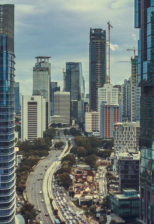 a city with many tall buildings